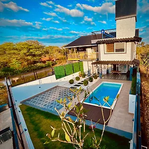 Villa Sunshine By Niranthara 
