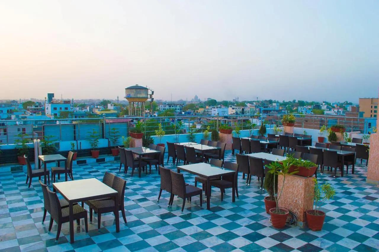 Hotel Taj Galaxy Agra  3*, Agra (Uttar Pradesh) Índia