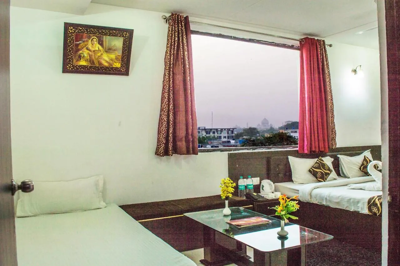 Hotel Taj Galaxy Agra  3*, Agra (Uttar Pradesh)