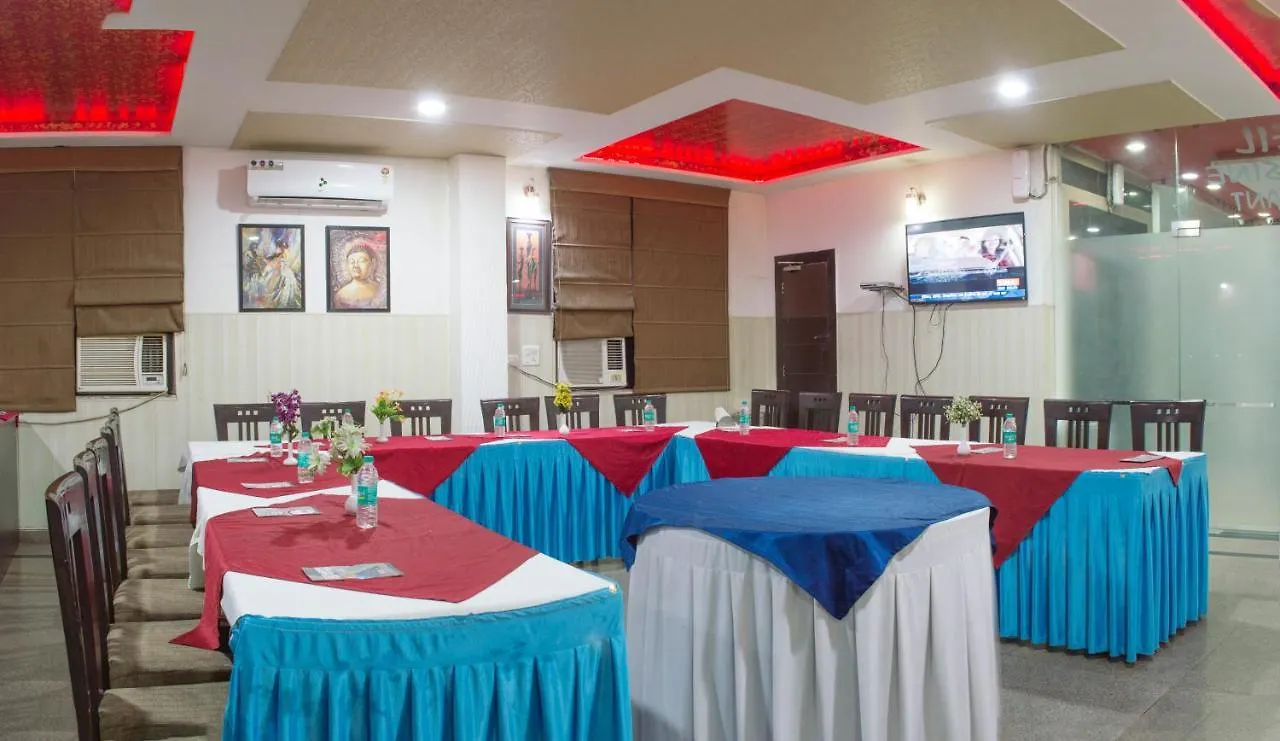 Hotel Taj Galaxy Agra  3*, Agra (Uttar Pradesh)