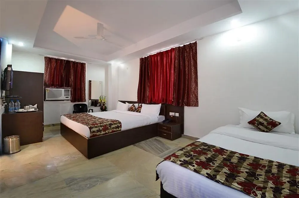Hotel Taj Galaxy Agra