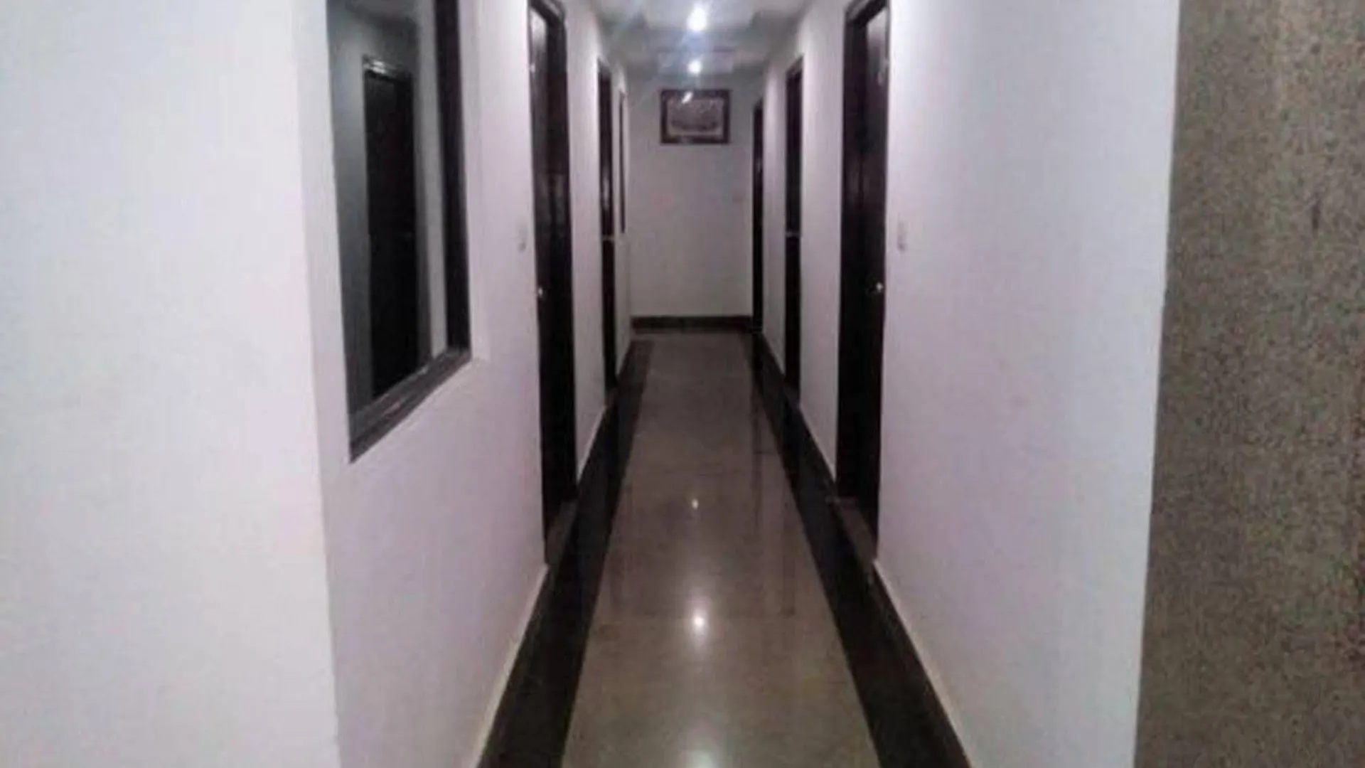 Hotel Taj Galaxy Agra  3*, Agra (Uttar Pradesh)
